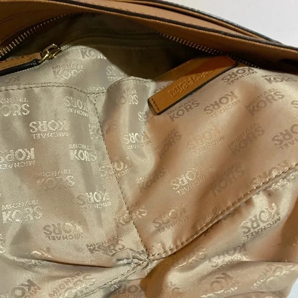 Michael kors brown saffiano leather satchel handbag